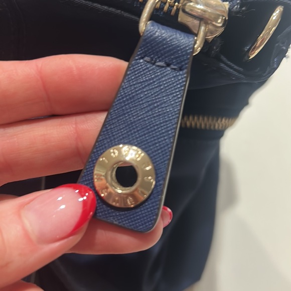 Henri Bendel Jetsetter Bag ?